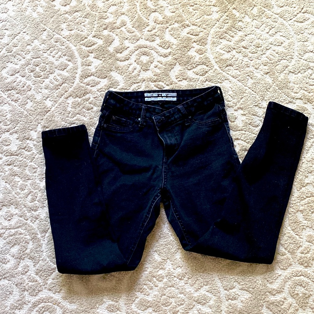 Celebrity pink skinny jeans size 7/28